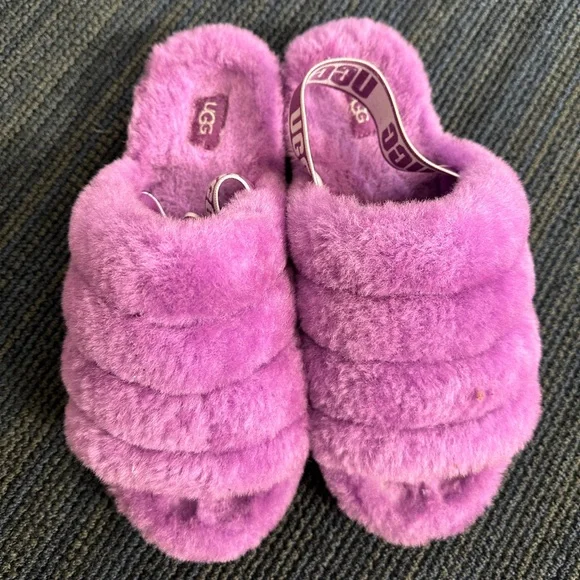 Ugg Platform Purple Slippers - Picture 2 of 4